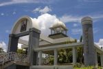Kamuzu tombstone remains broken