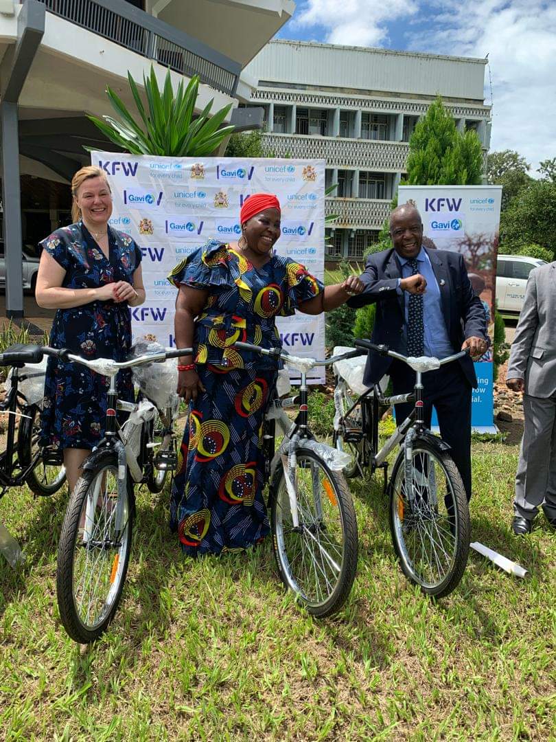 UNICEF donates bicycles, vehicles to MoH