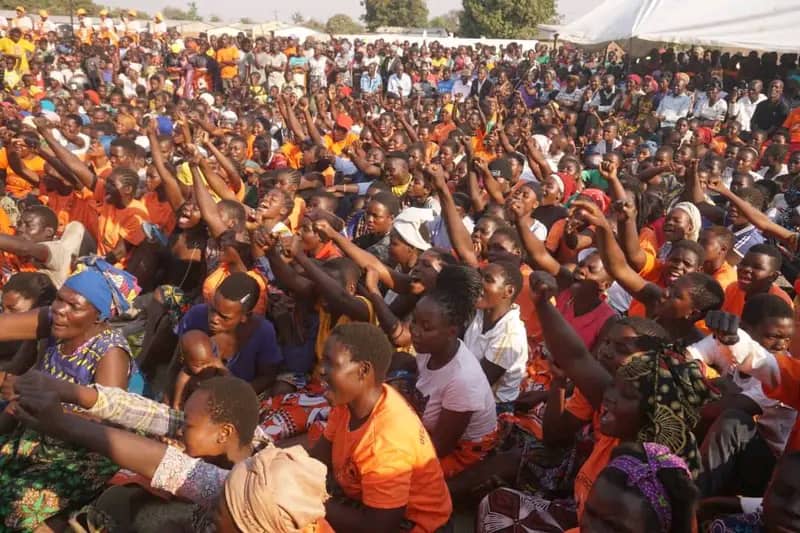 People’s party supporters attending a rally of former president and PP Presidential candidate Dr Joyce Banda at Salima community ground in Salima