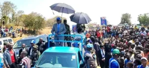 Peter Mutharika Shows Strength as He Kicks Off whistle-stops in Central Region | Malawi Freedom Network img 20250901 wa0171