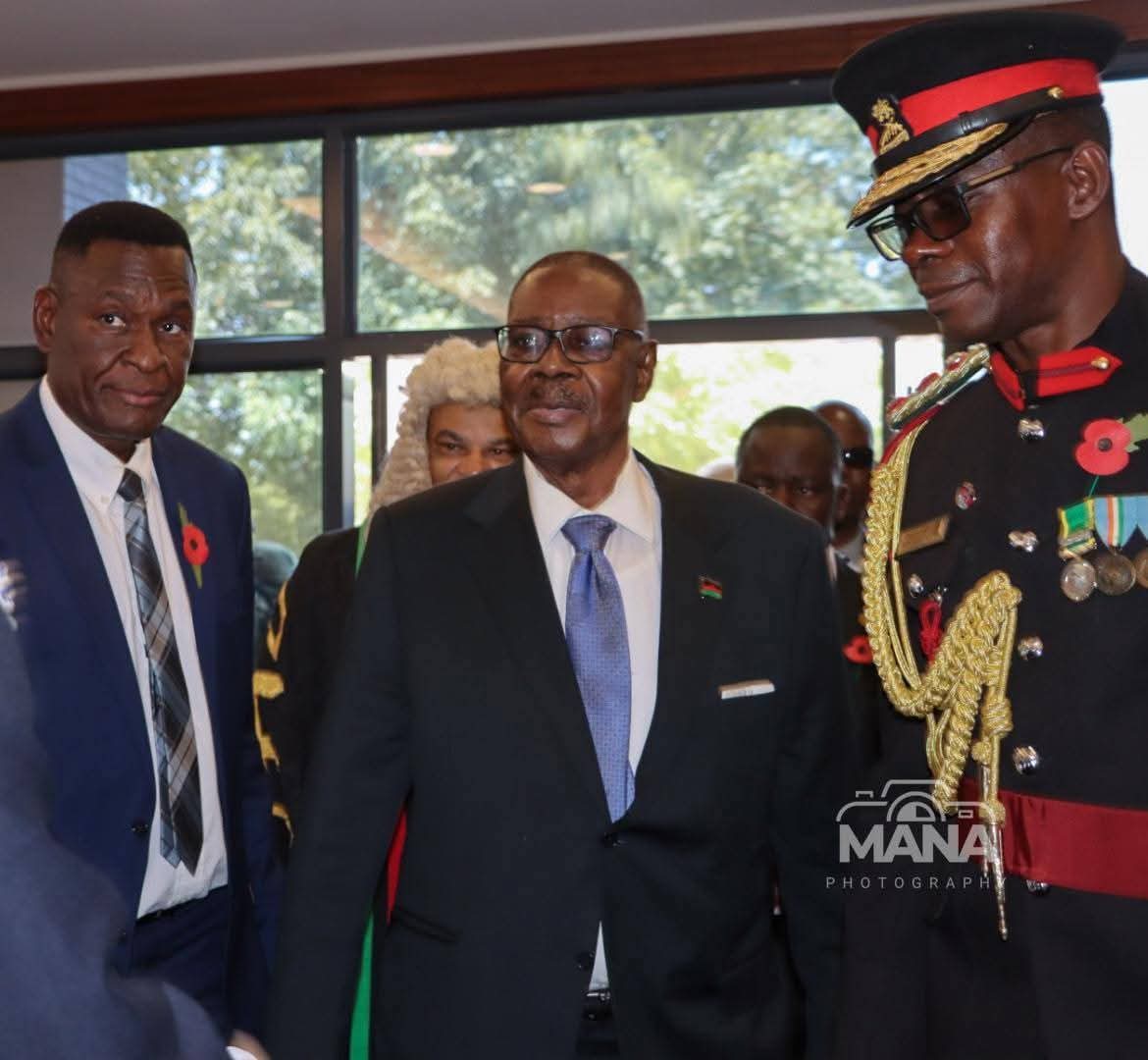 Mutharika Restores K10,000 Fertilizer Program, Announces Major Youth and Development Funds fb img 1761916157395