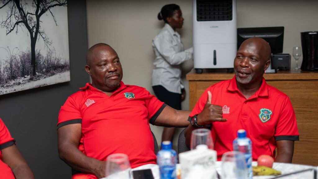 fazili (left) and another coach abbas makawa (002)