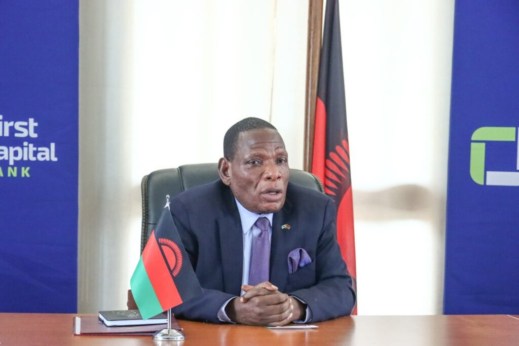 mwanamveka speaking to the media (002)