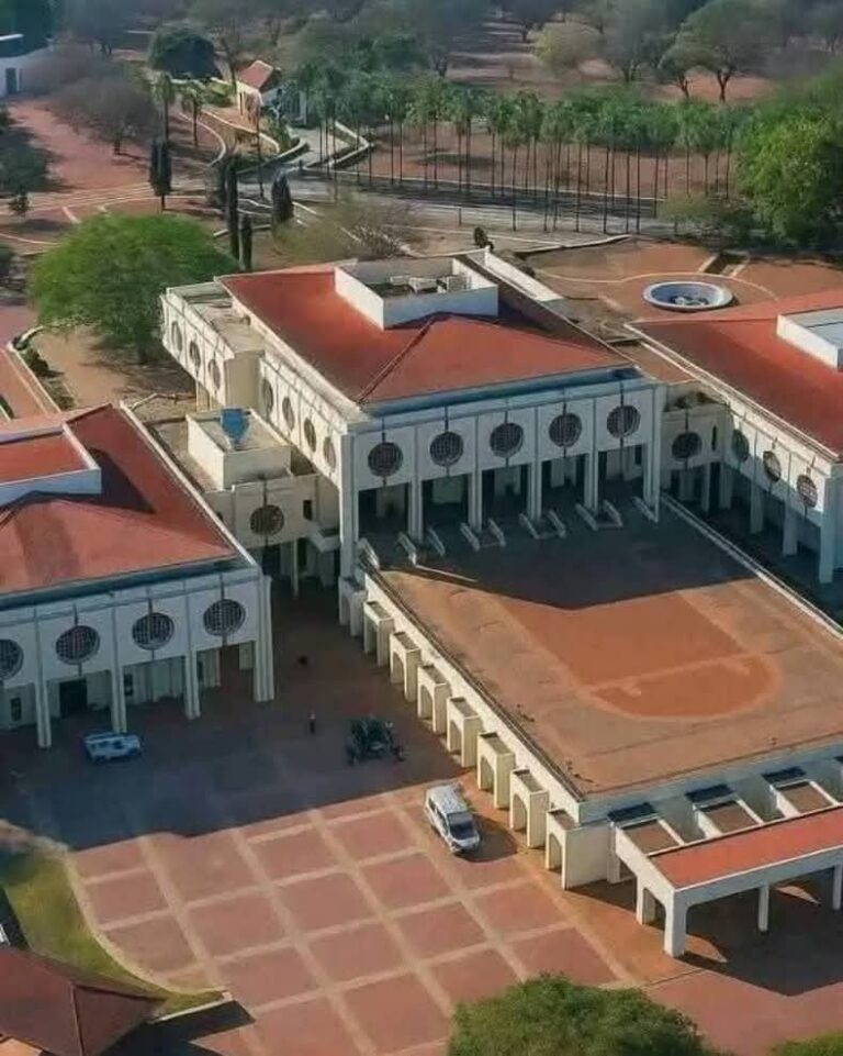 When the State House Became a Vestry: How Diplomatic Missions Were Turned into Feeding Troughs