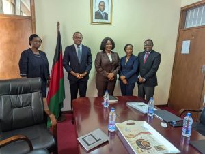 Malawi Government Intervenes in Tobacco Market as Minister Roza Mbilizi Orders Fair Prices for Farmers FB_IMG_1777520945562