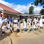 Gazette Media WASH Media Forum in a clean up exercise at QECH 002