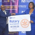 Mphepo HiwaRight handing over the cheque to Nkosi 002