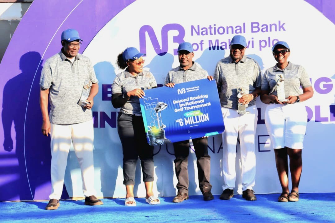 Chatsala Middle posing with the winners Kamtukule right with Mkandawire and Kasunda left with Kawale 002