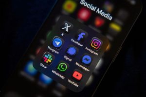 Canada Introduces Law to Restrict Social Media Access for Children Under 16