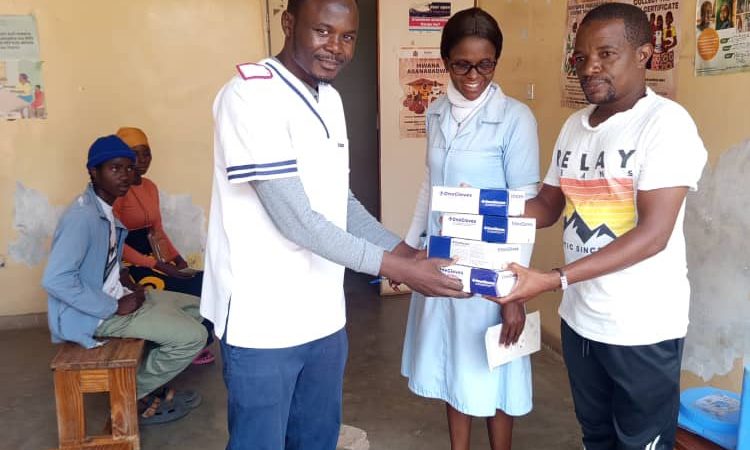 MANFOD donates gloves to Kukalanga Health Centre