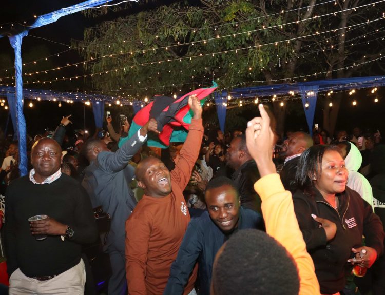 Fans celebrate Scorchers triumph at Moneymen Club in Blantyre 002
