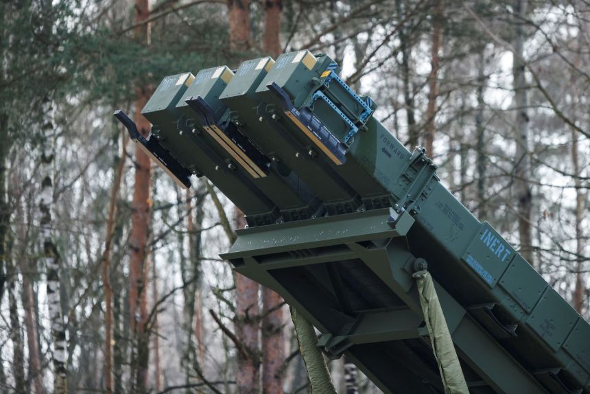 US approves $2.1 billion sale of scarce missiles to Ukraine